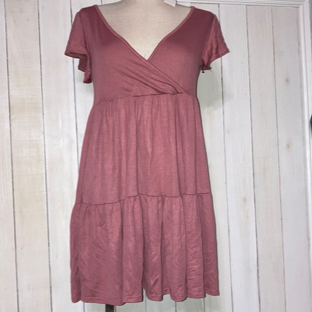See you Monday Women's Dress Short Sleeve Tiered Rayon Blend Size L Blush Pink